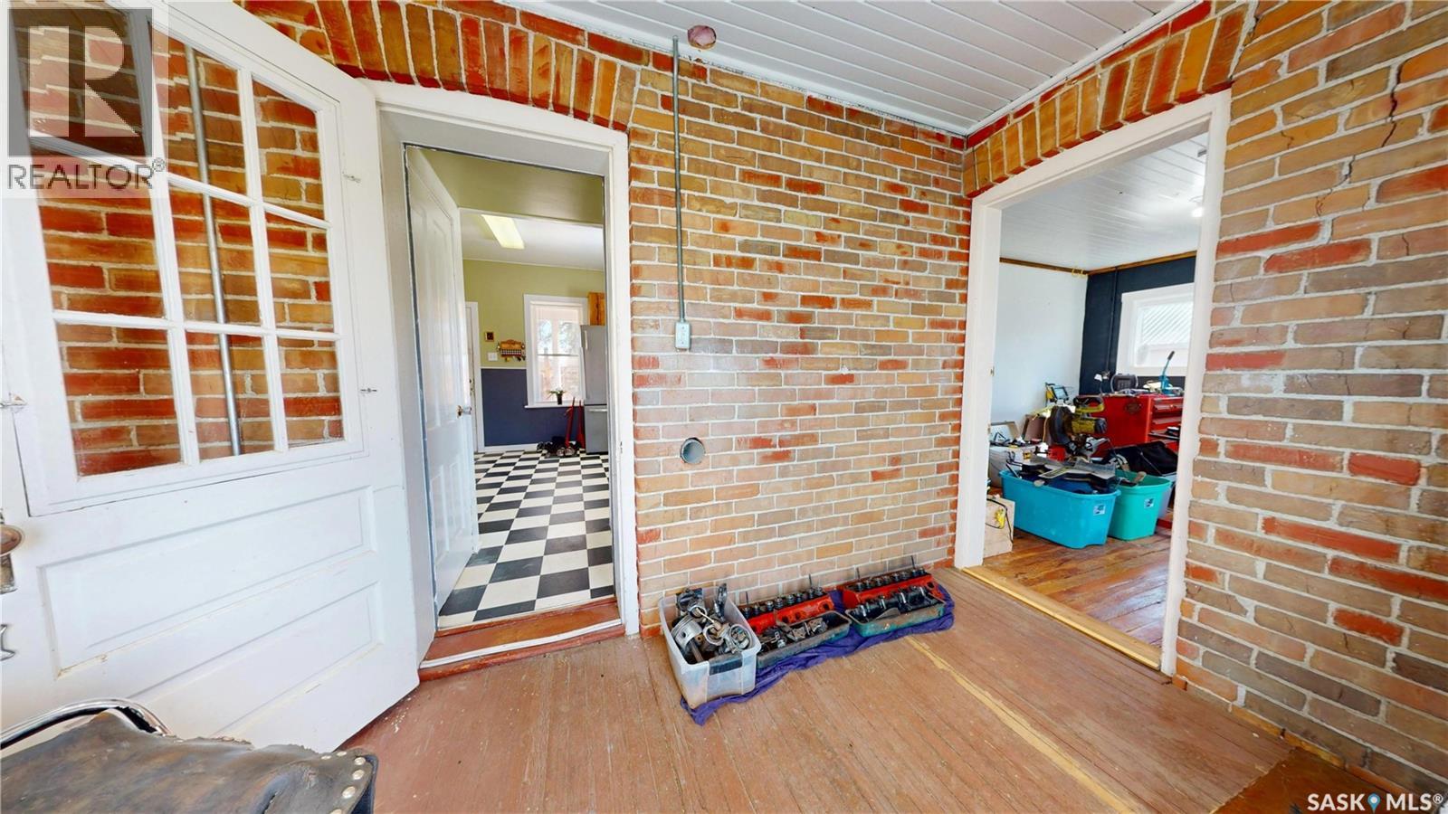 402 Jasper STREET - 33