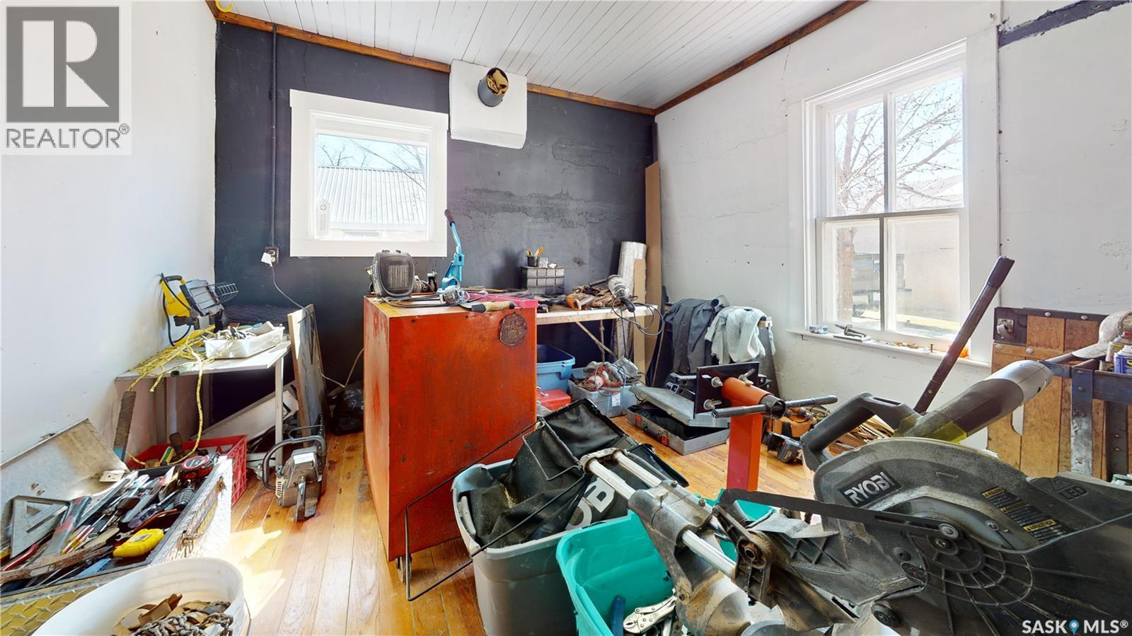 402 Jasper STREET - Image 34