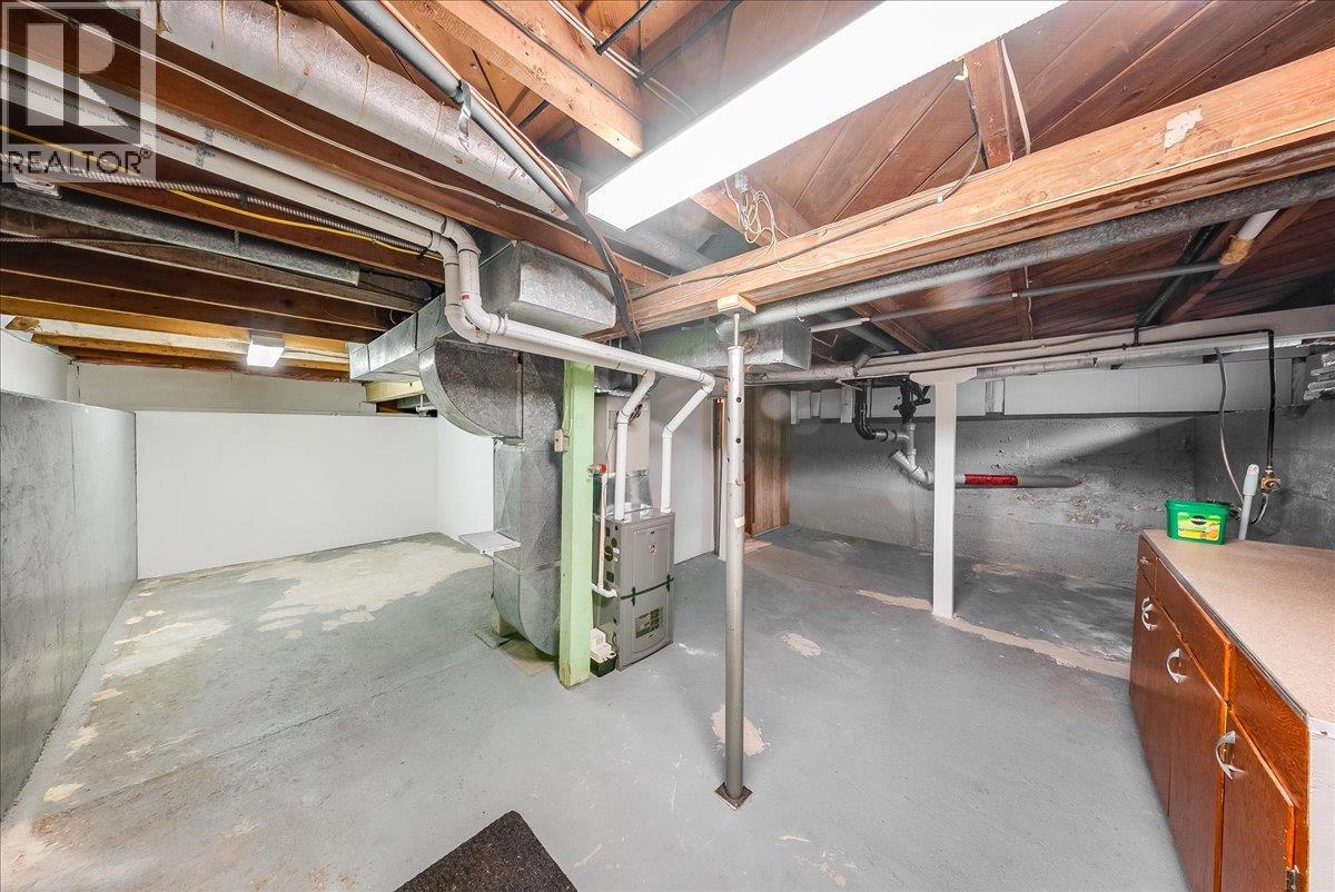 1734 Third Avenue - 23