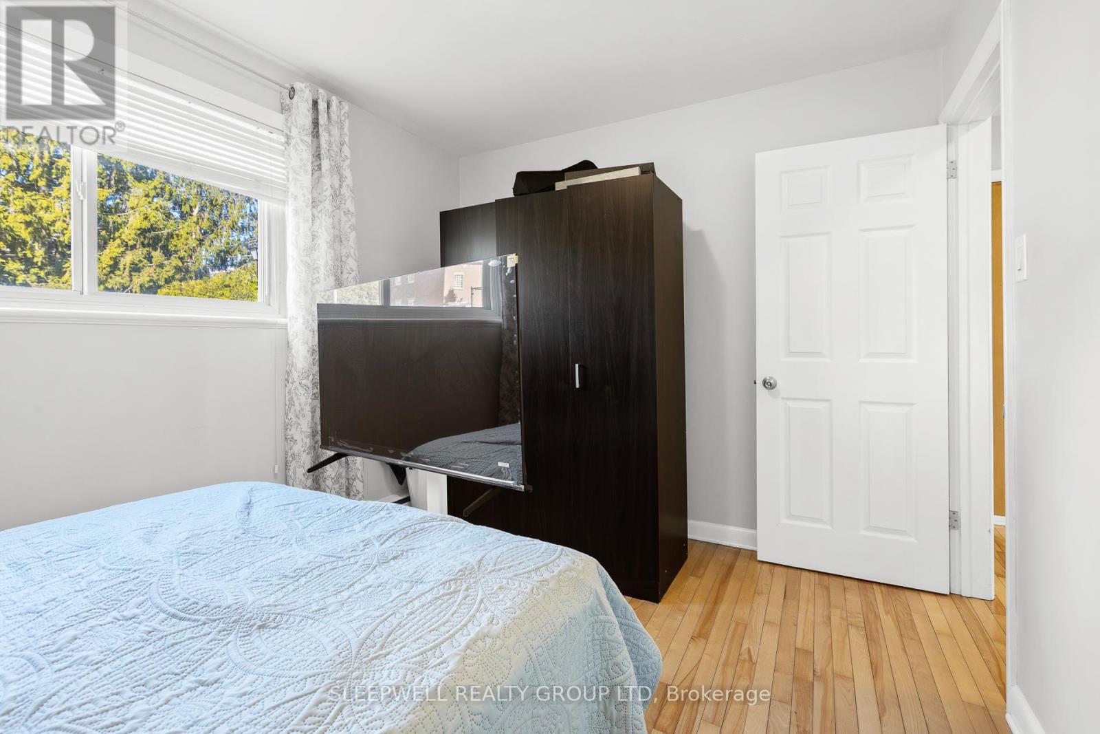 473 VERNON AVENUE - 11