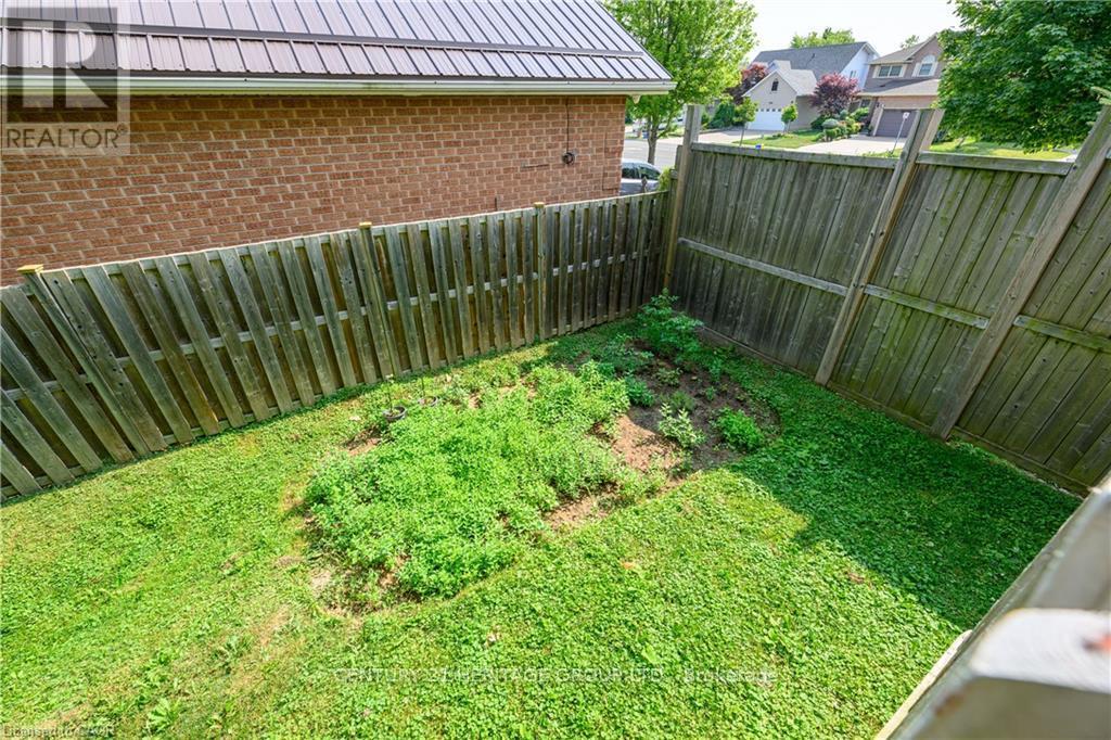 1354 UPPER SHERMAN AVENUE - 38