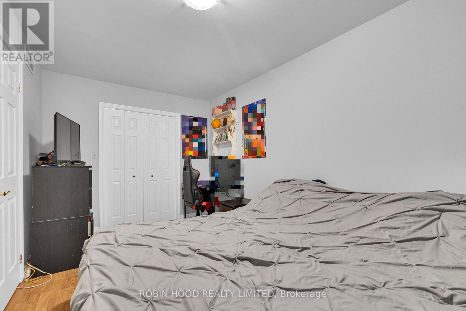 406 GLENGARRY AVENUE - 10