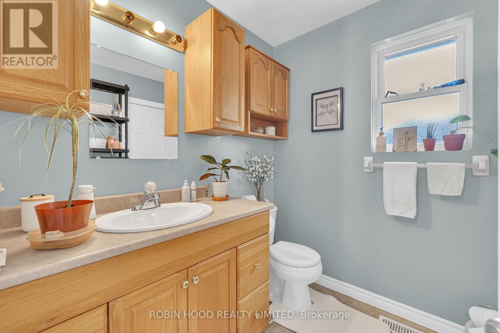 406 GLENGARRY AVENUE - 30