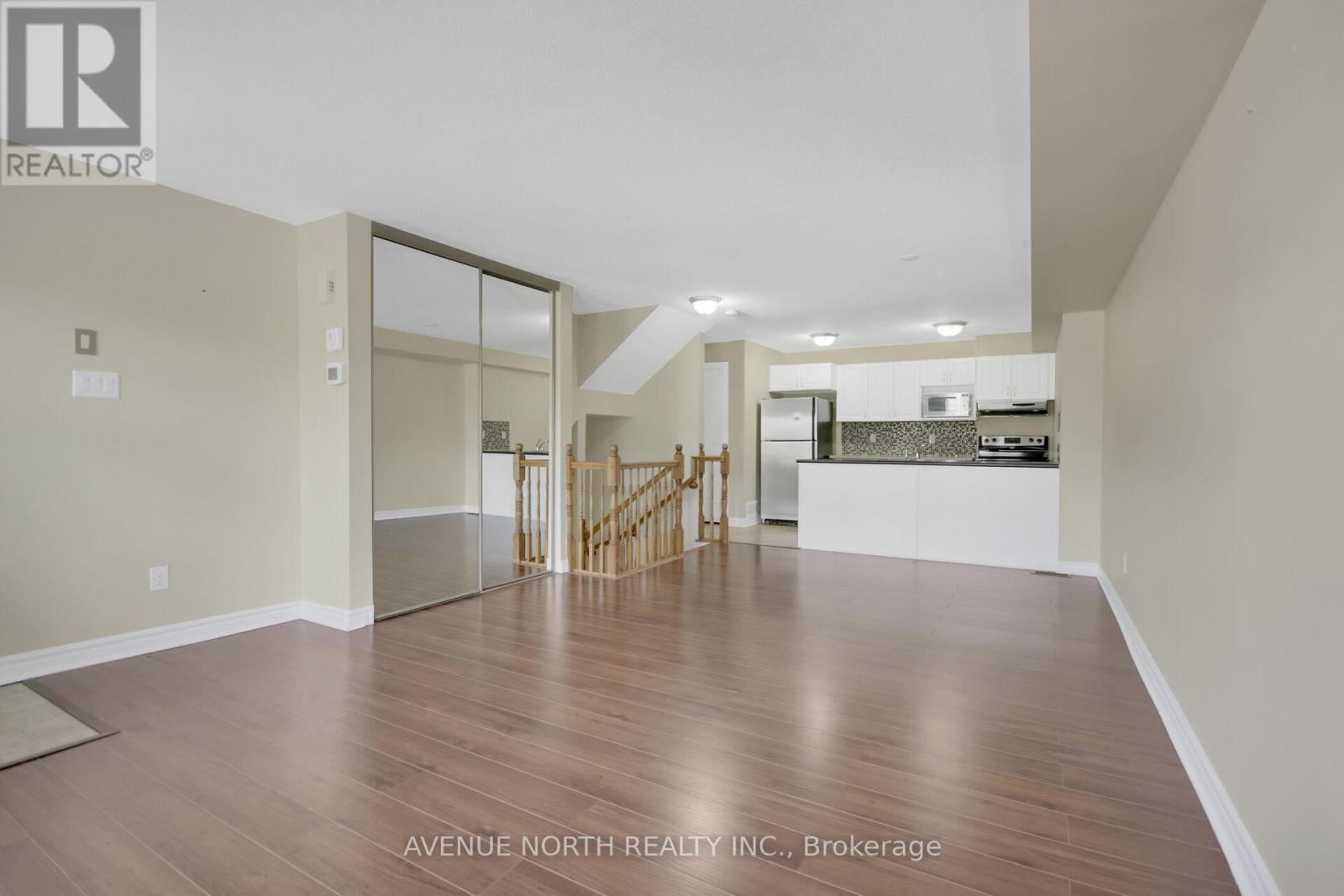 2 Bed, 2 Bath House for Rent in Ottawa – A – 772 CHAPMAN MILLS DRIVE, Ottawa – MLS# X13065656 - Image 18