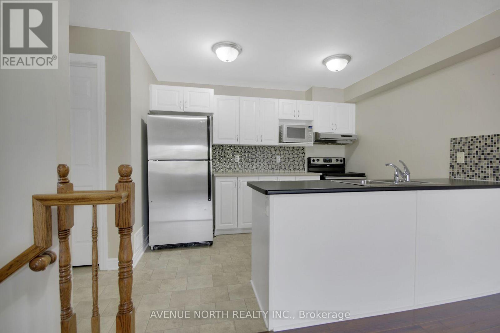 2 Bed, 2 Bath House for Rent in Ottawa – A – 772 CHAPMAN MILLS DRIVE, Ottawa – MLS# X13065656 - Image 12