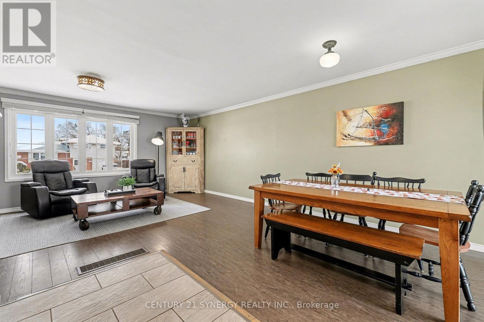 1350 LINDEN CRESCENT - 10