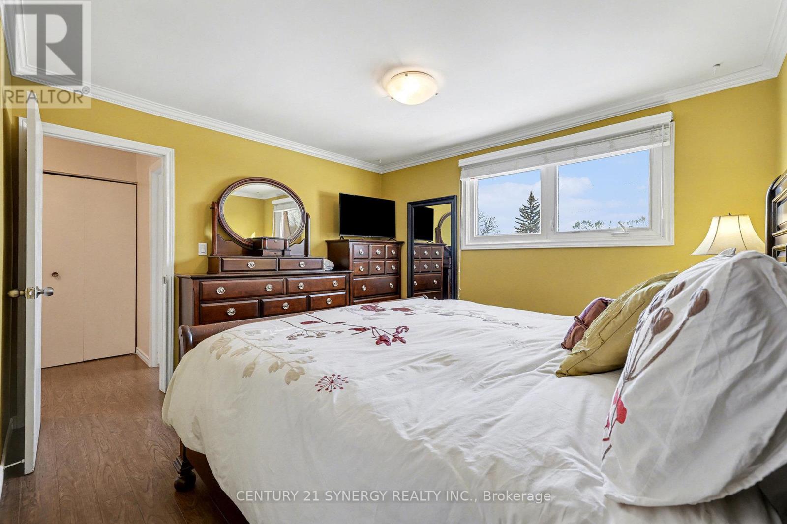 1350 LINDEN CRESCENT - 17