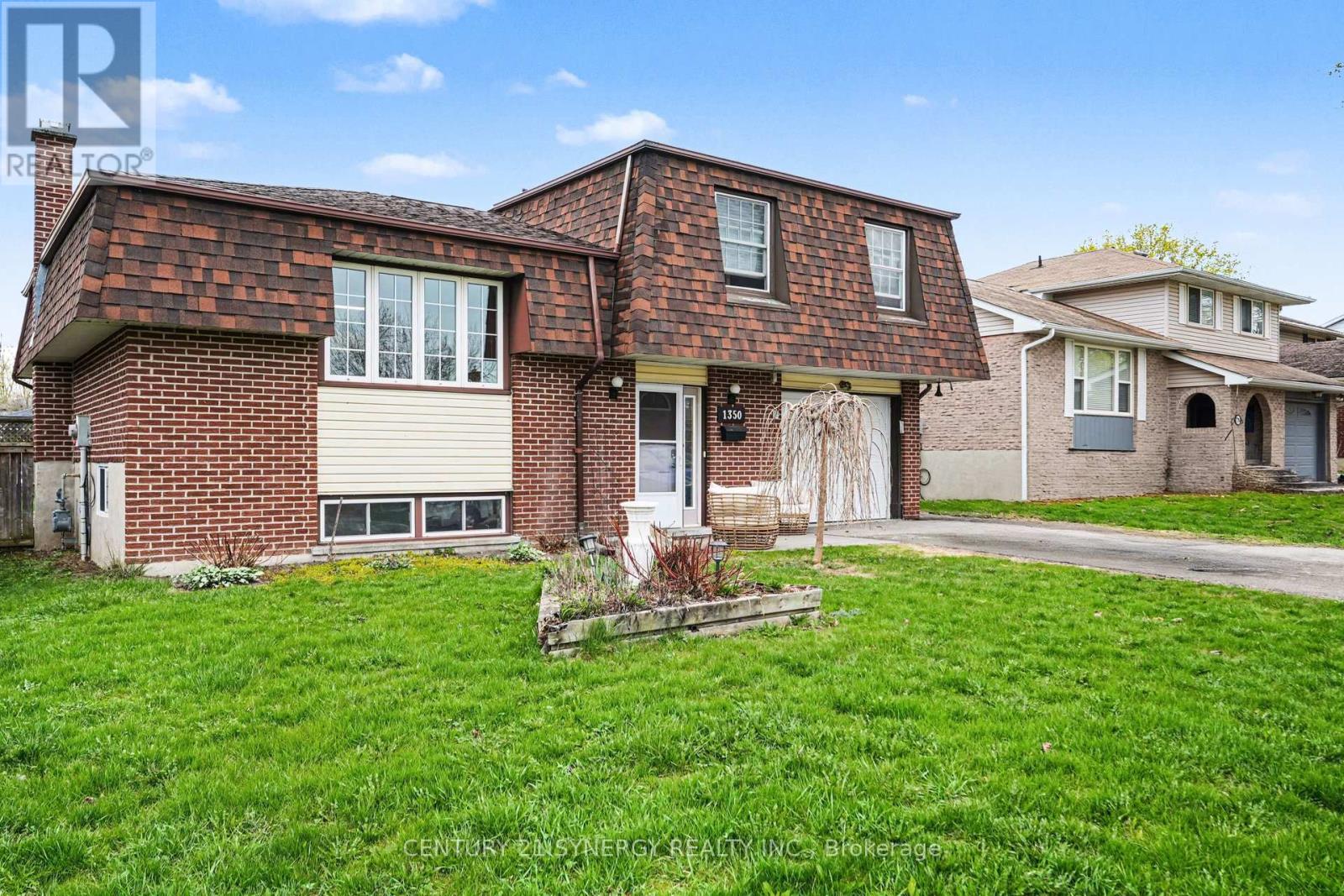 1350 LINDEN CRESCENT - Image 2
