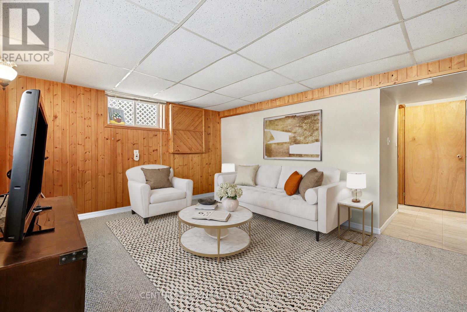 1350 LINDEN CRESCENT - 24