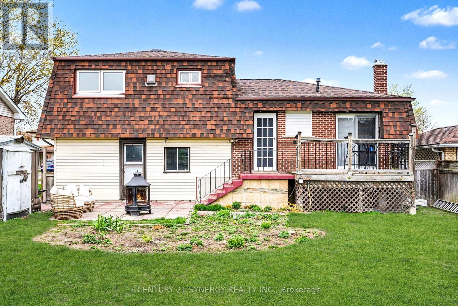 1350 LINDEN CRESCENT - 30