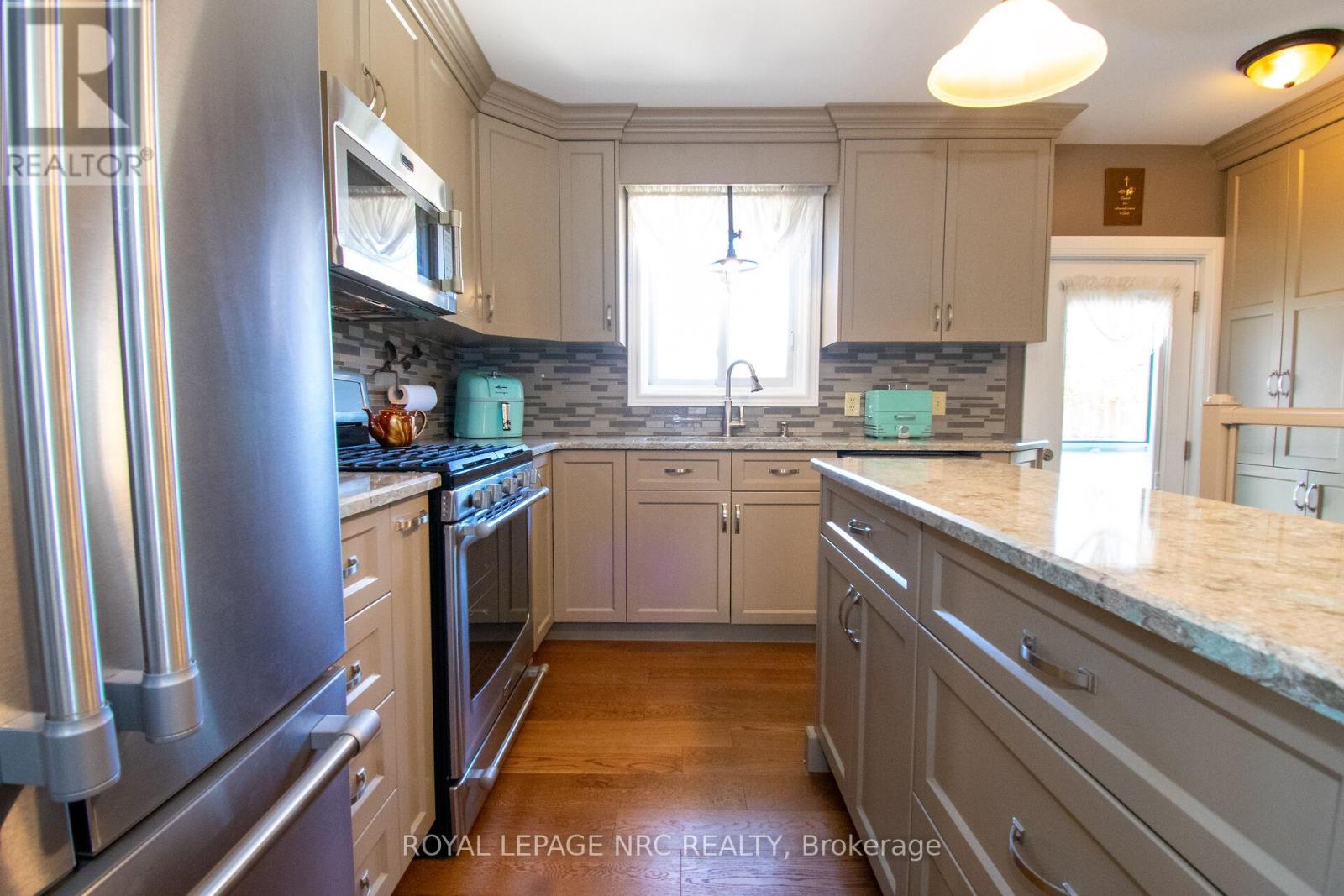 7296 ALEX AVENUE - 10