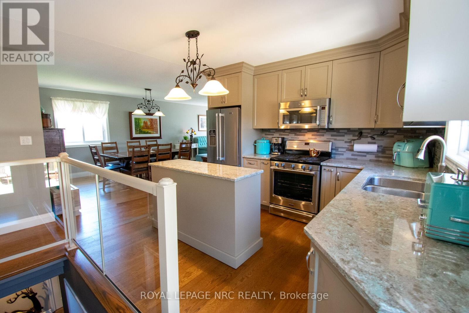 7296 ALEX AVENUE - 11