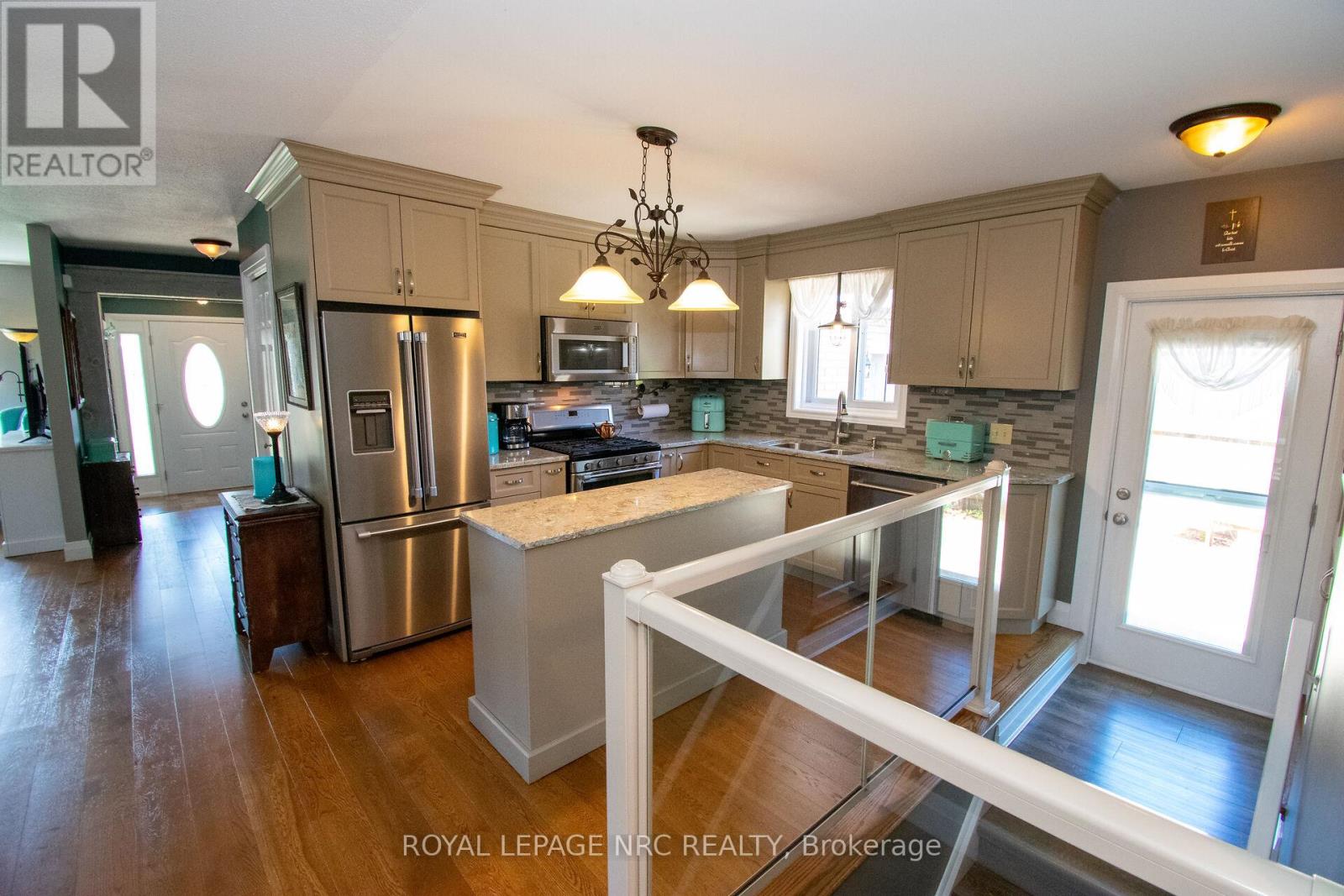 7296 ALEX AVENUE - 8