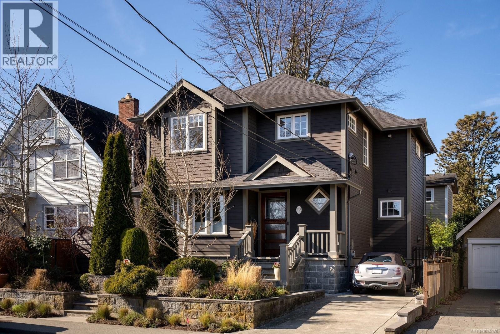 238 Richmond Ave - 1