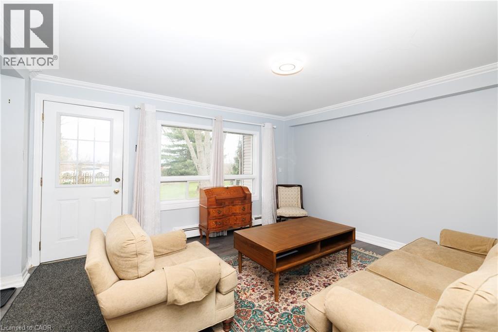 521 MARSHALL Road - 3