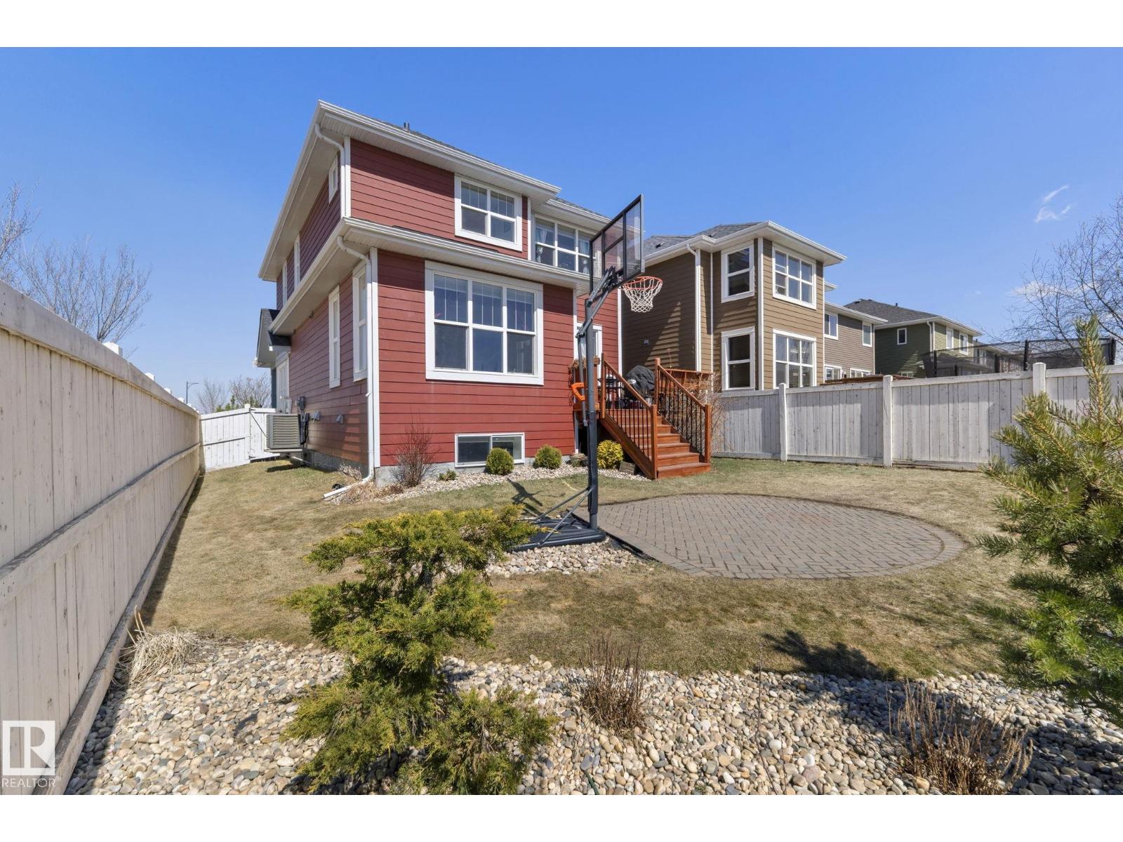 425 SIMPKINS WD, Leduc