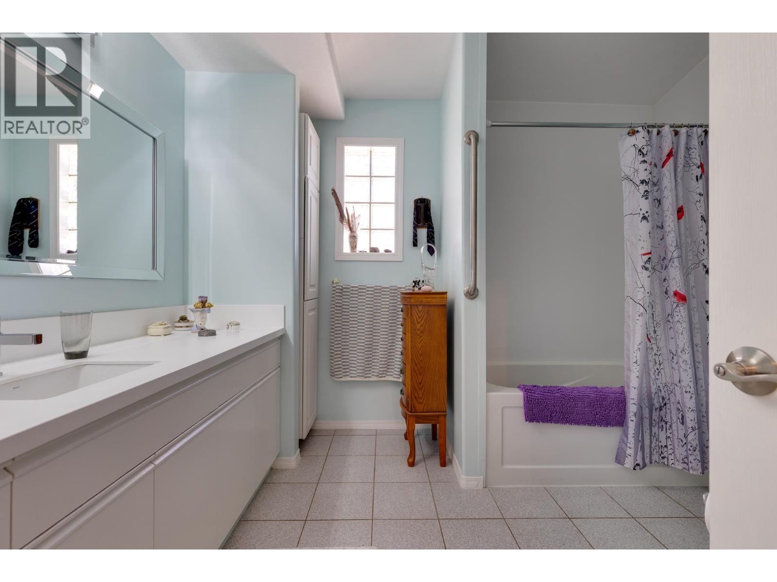 Photo 10 of 38 — 4326 BAKER ROAD · Prince George, BC