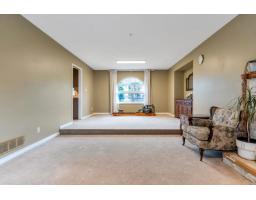 10528 168a Street, Surrey, BC V4N3H6 Photo 7