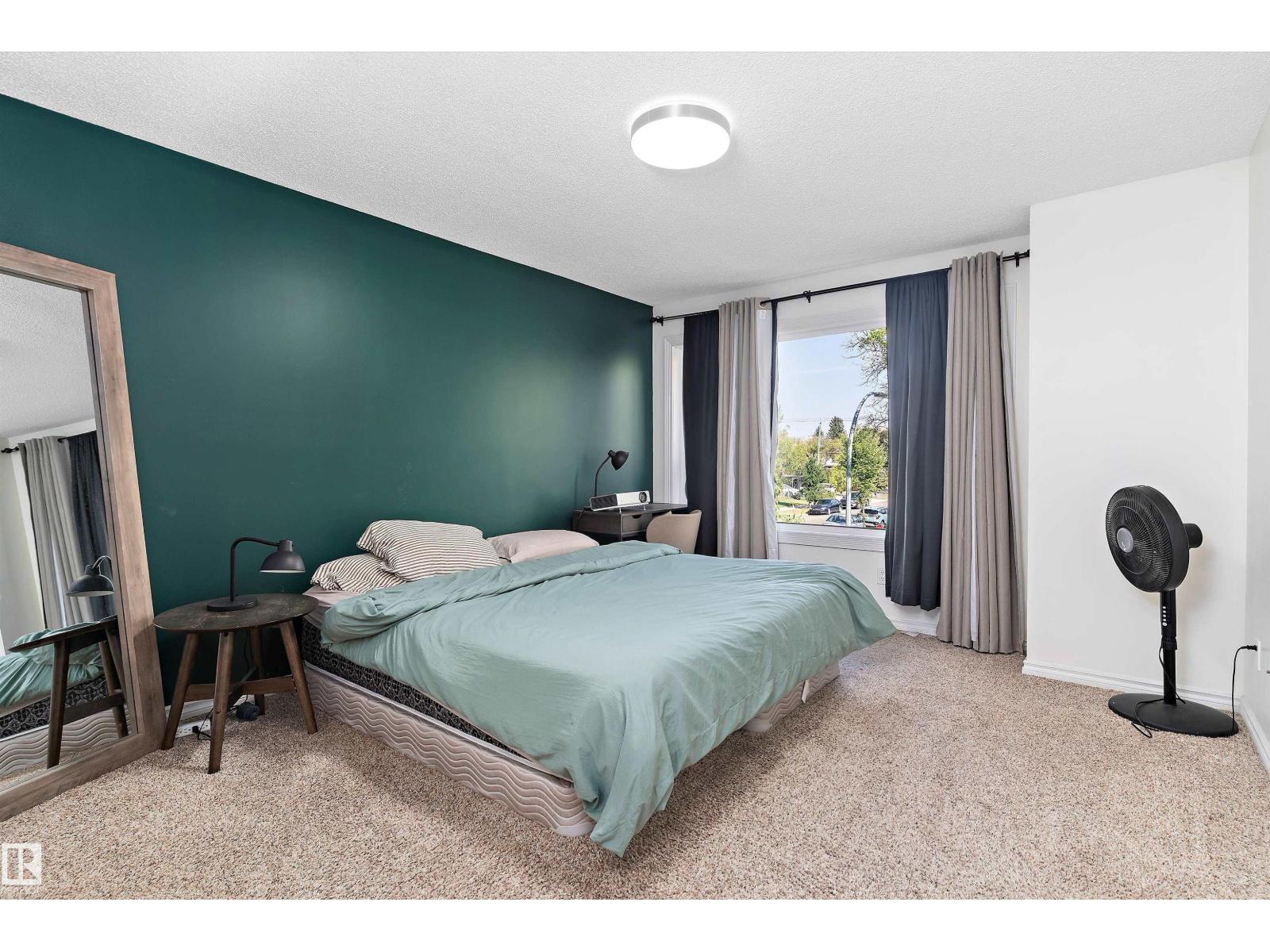 11846 125 ST NW, Edmonton