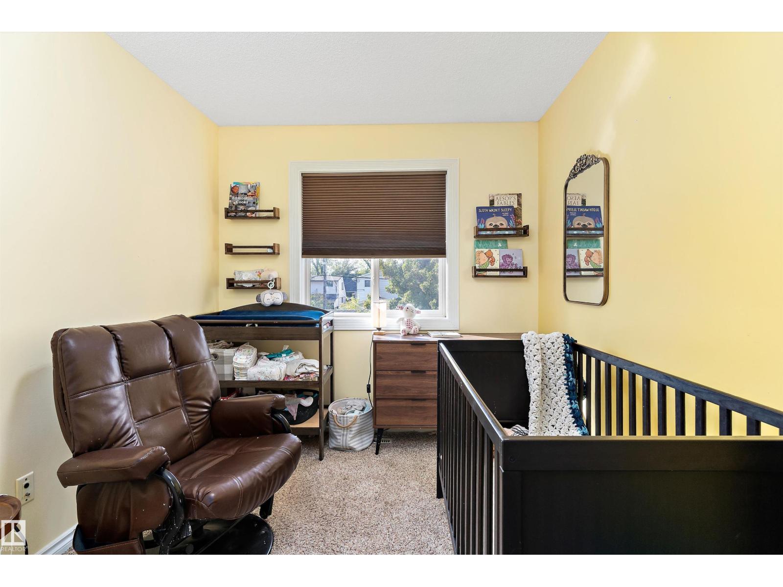 11846 125 ST NW, Edmonton
