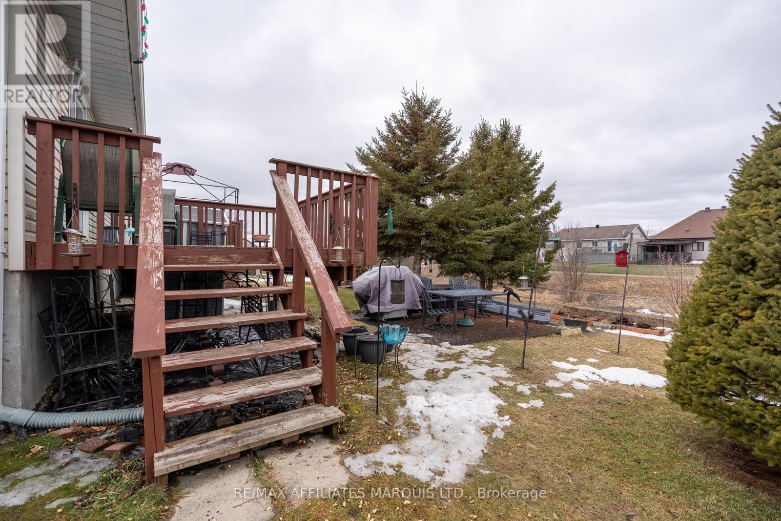 2231 GLEN BROOK DRIVE - 22