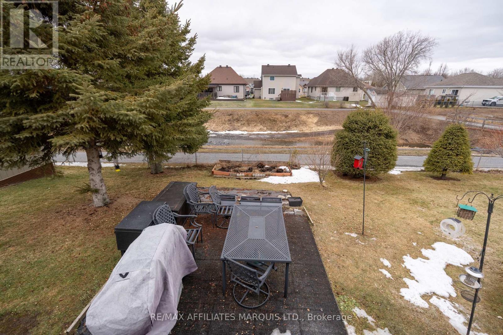 2231 GLEN BROOK DRIVE - 24