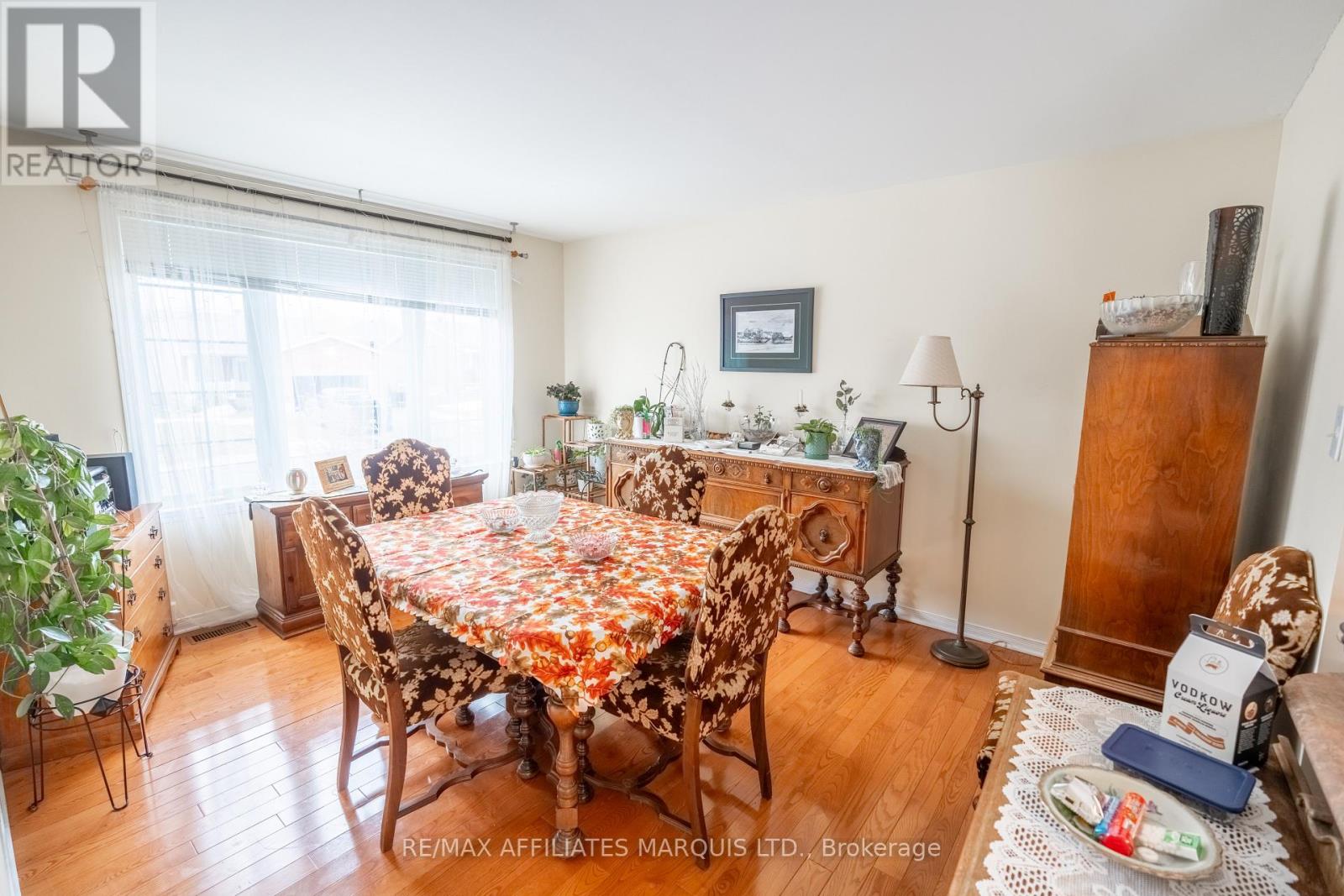 2231 GLEN BROOK DRIVE - 7