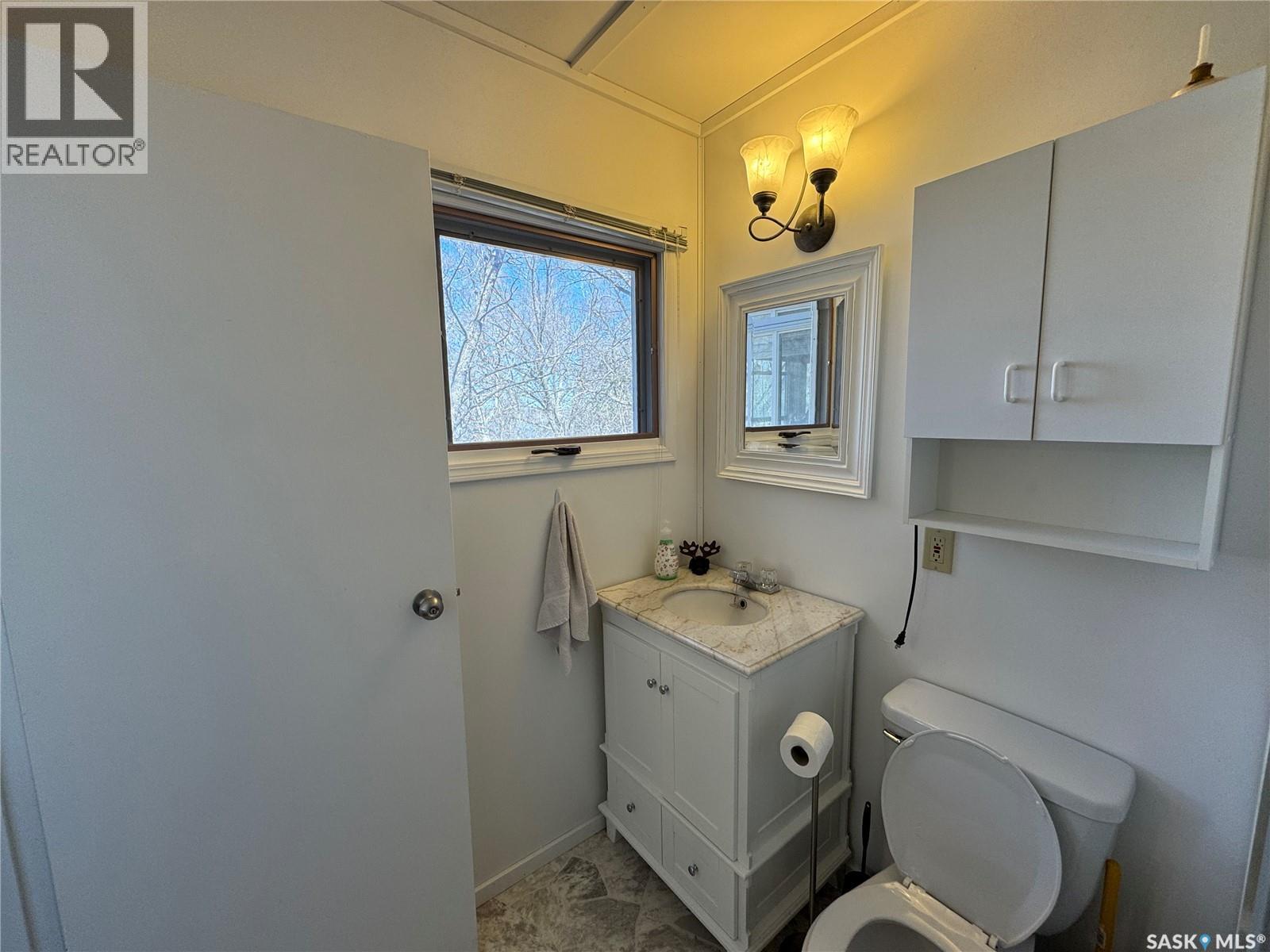 459 8TH STREET E - 14