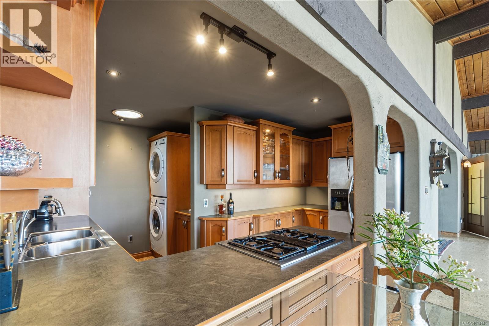 893 Shorewood Dr - 31