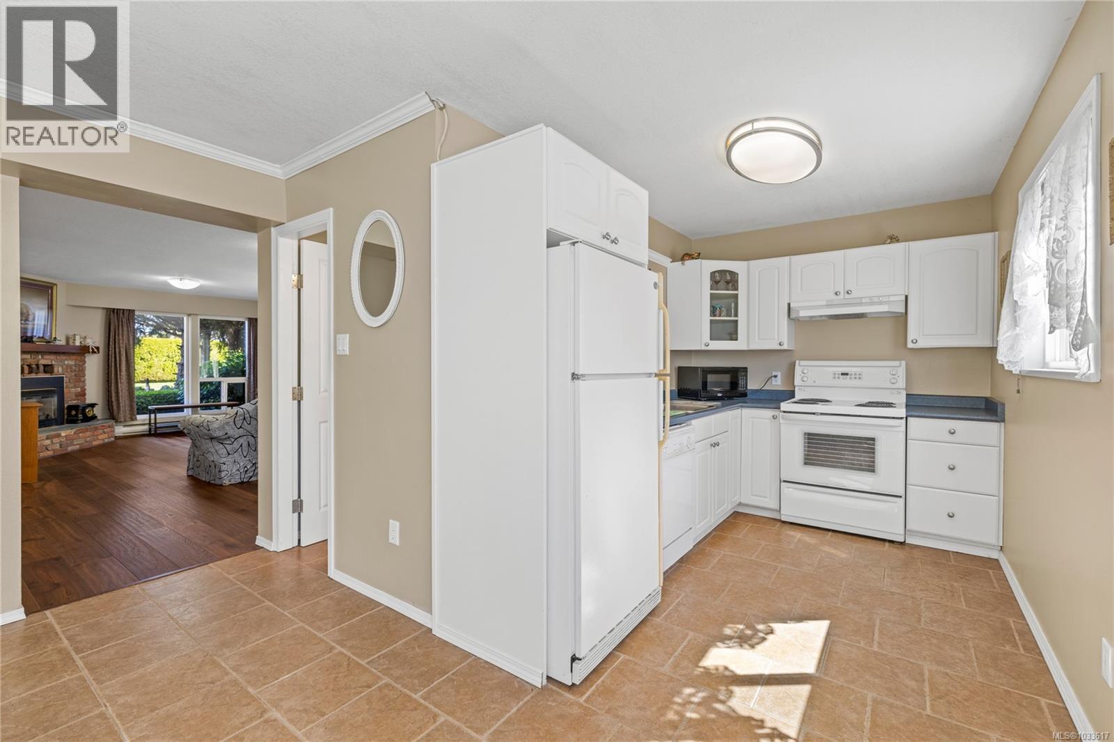 1508 Admiral Tryon Blvd - 48