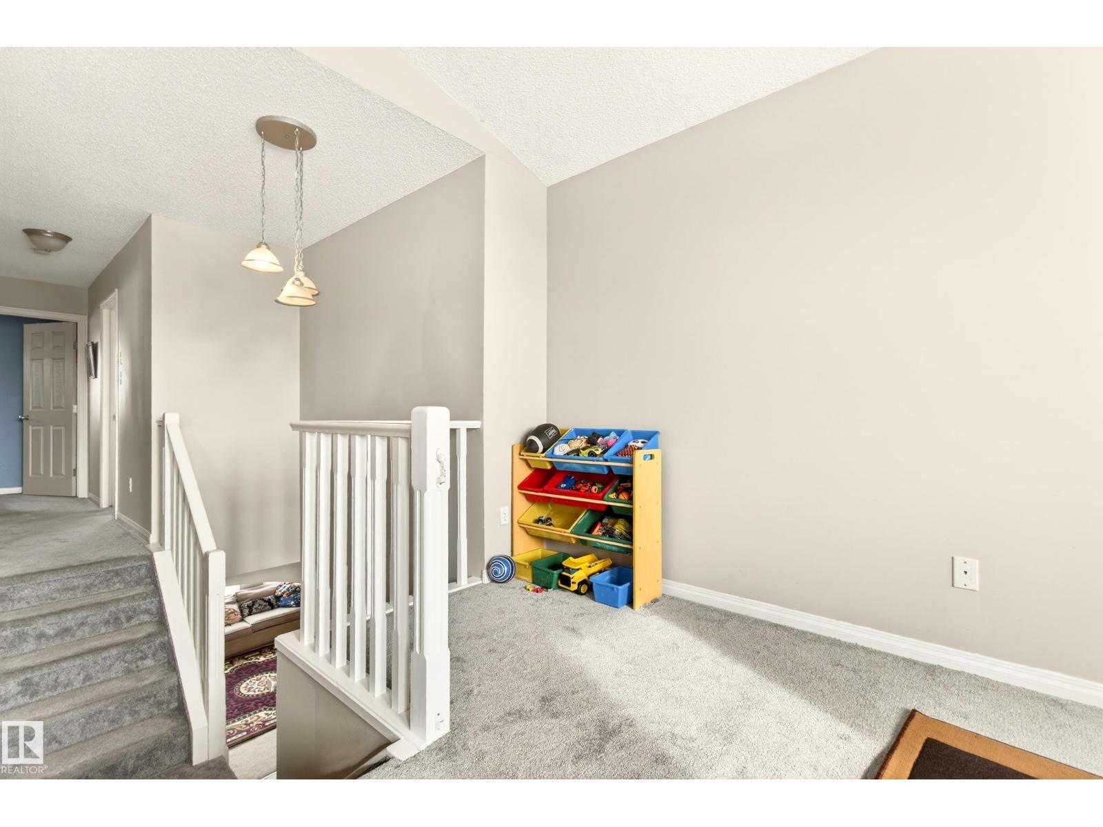 8922 5av SW - 20