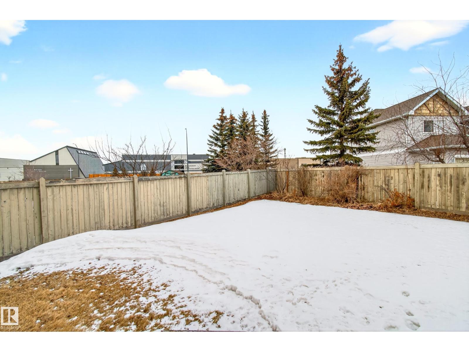 8922 5av SW - 44