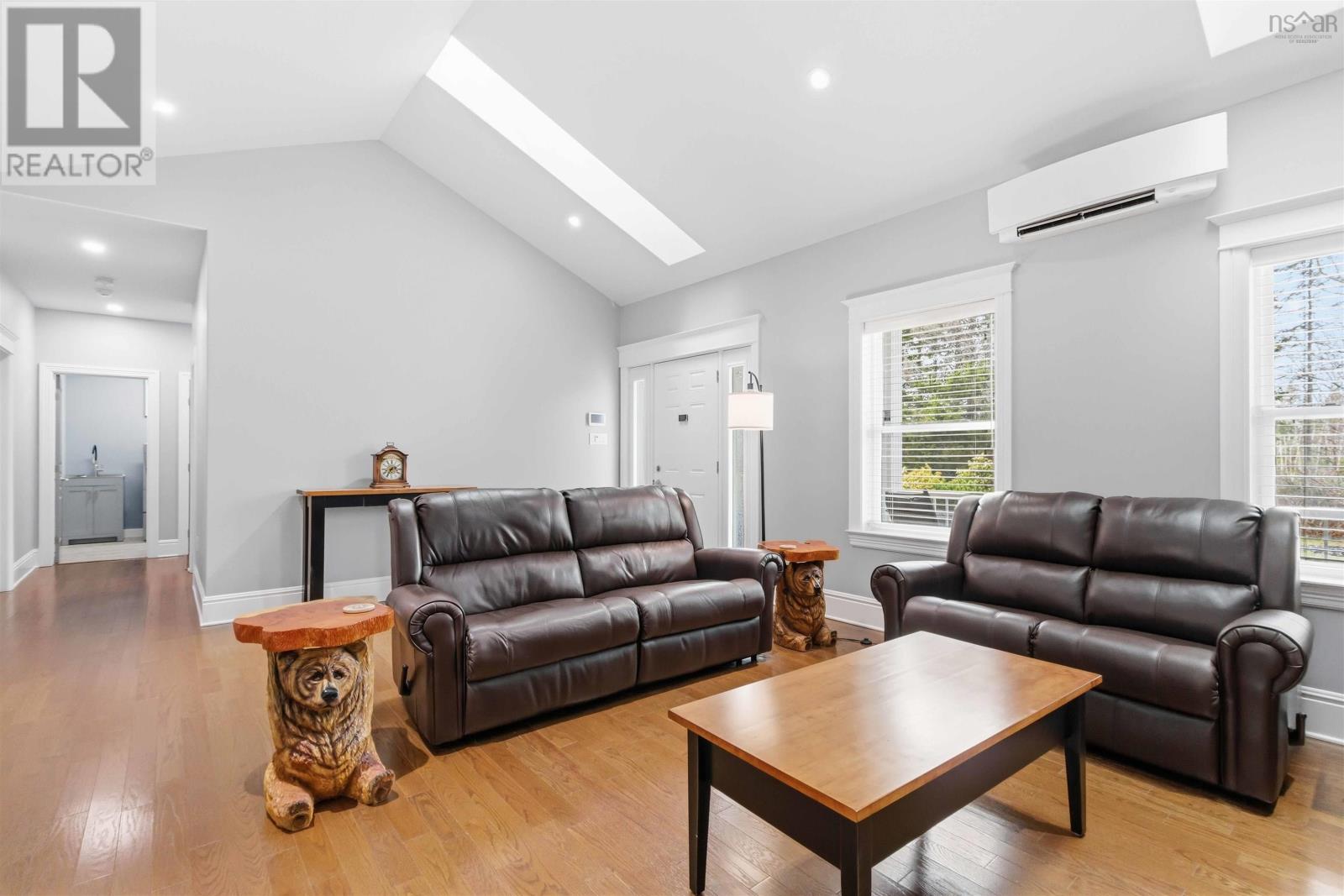 Property 8 of 49 of 332 Bailee Drive