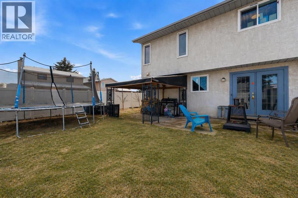 20 Applewood Way SE - 26