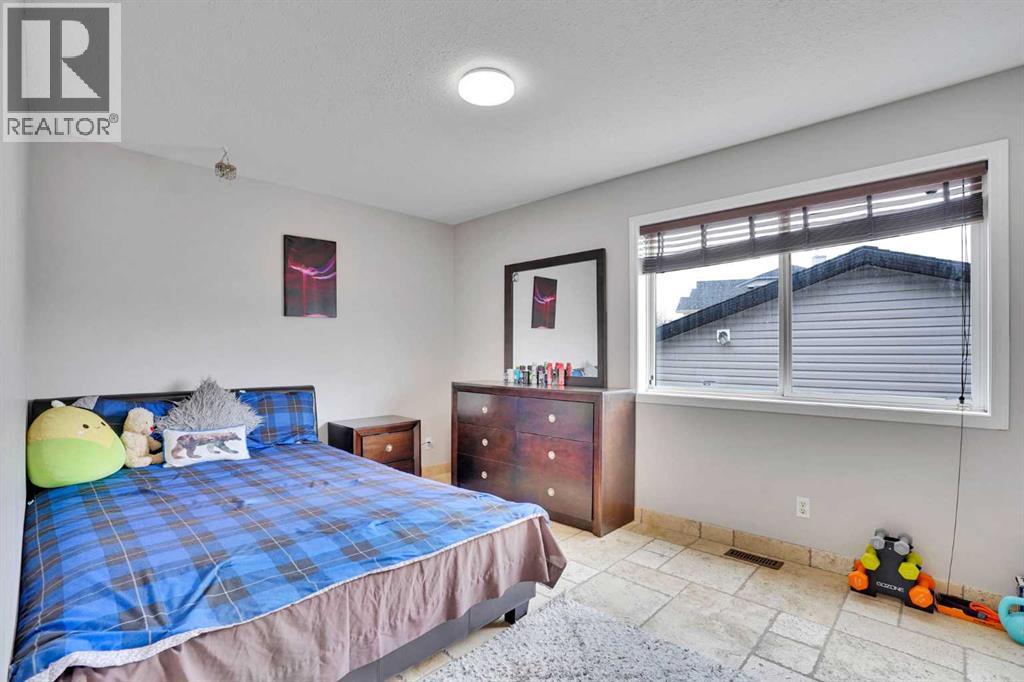 4 Martin crossing Bay NE — photo 26
