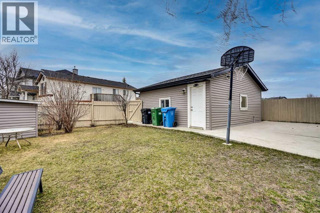 4 Martin crossing Bay NE — photo 45