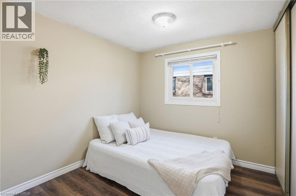 94 WENDOVER Drive - 23