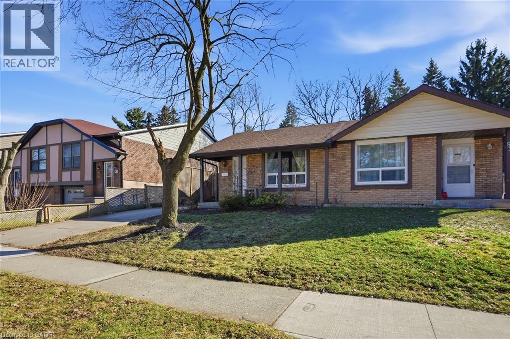 94 WENDOVER Drive - 3