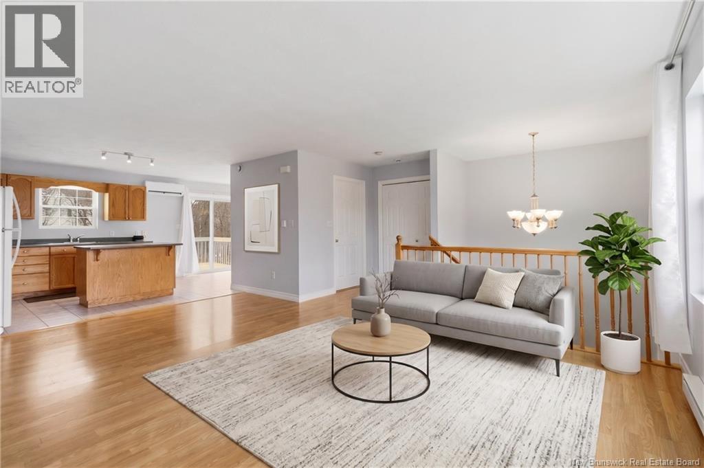 75 Algonquin Crescent - 4