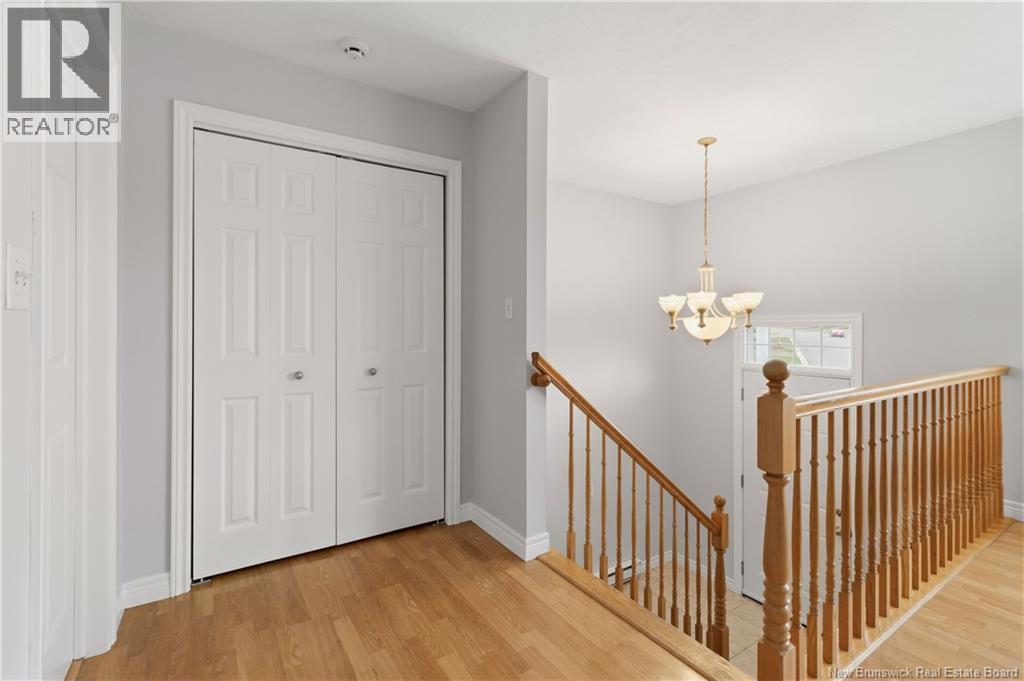 75 Algonquin Crescent - 3