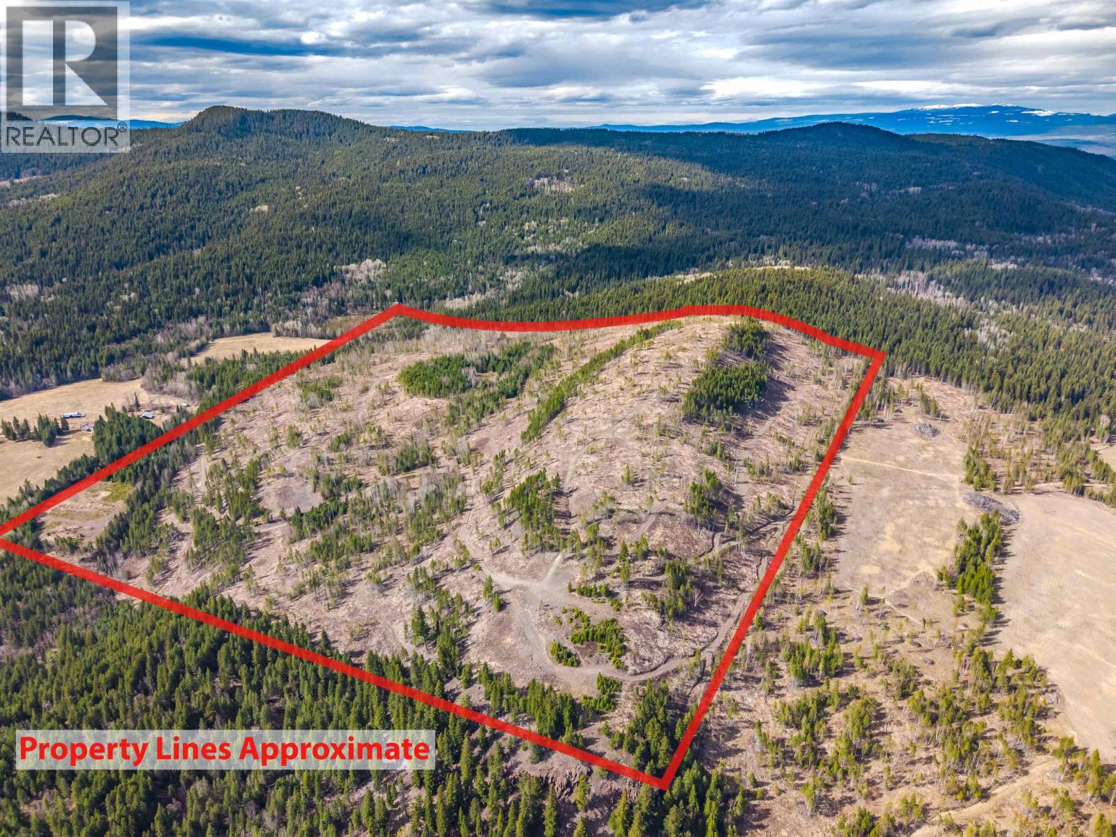 7213 SUMMIT DRIVE, Canim Lake