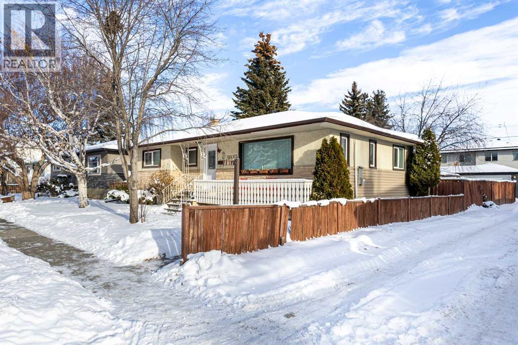 2812 24 Street NW - 36