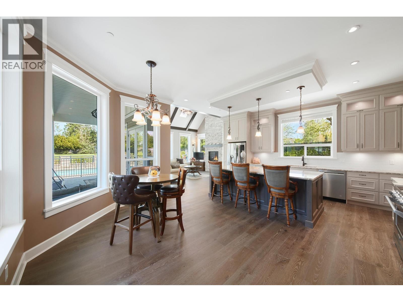 24341 124 AVENUE, Maple Ridge