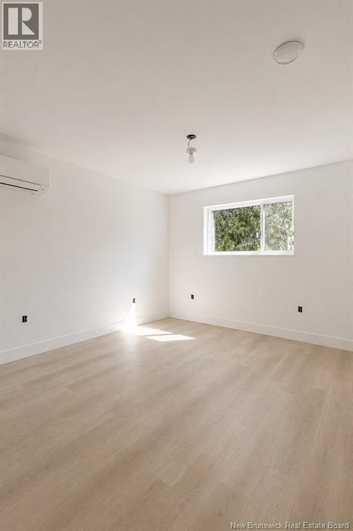 18 Eaton Street - 12