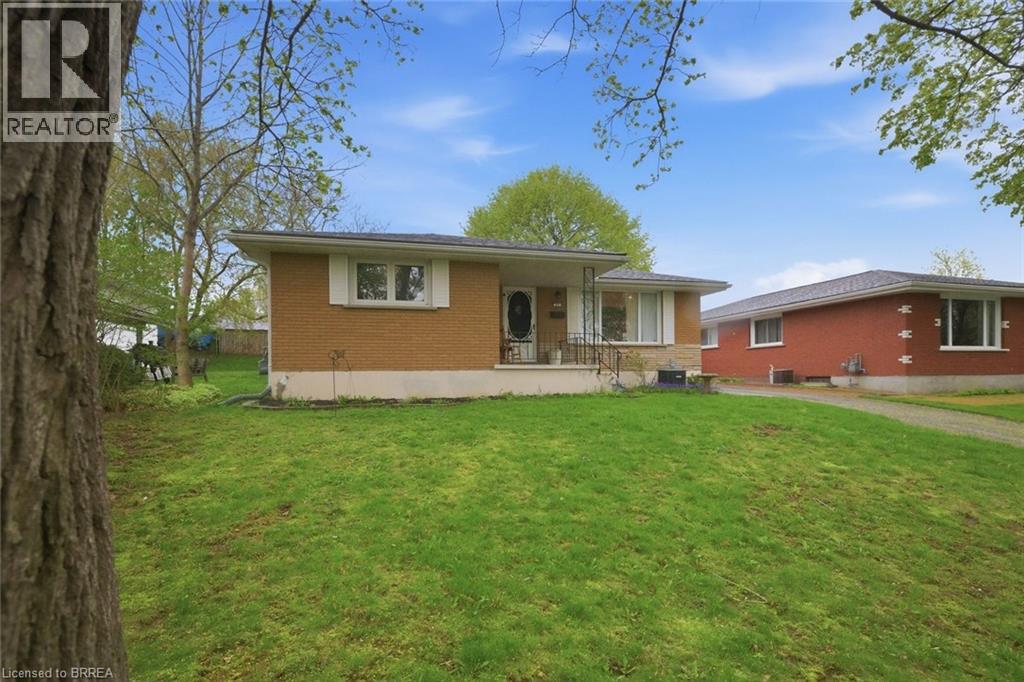 13 MACKAY Avenue - 4