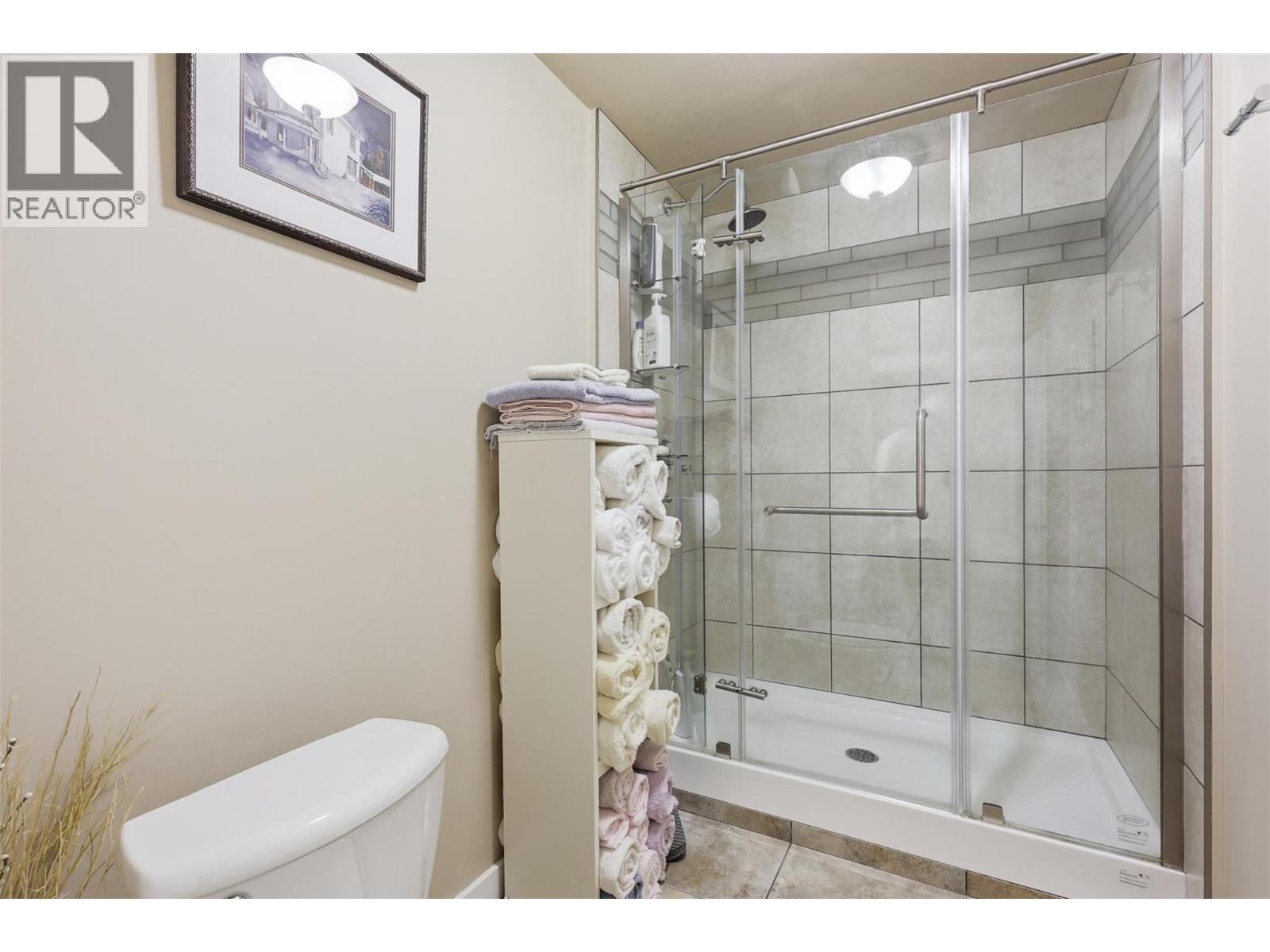 #5 930 Stagecoach Drive - 17