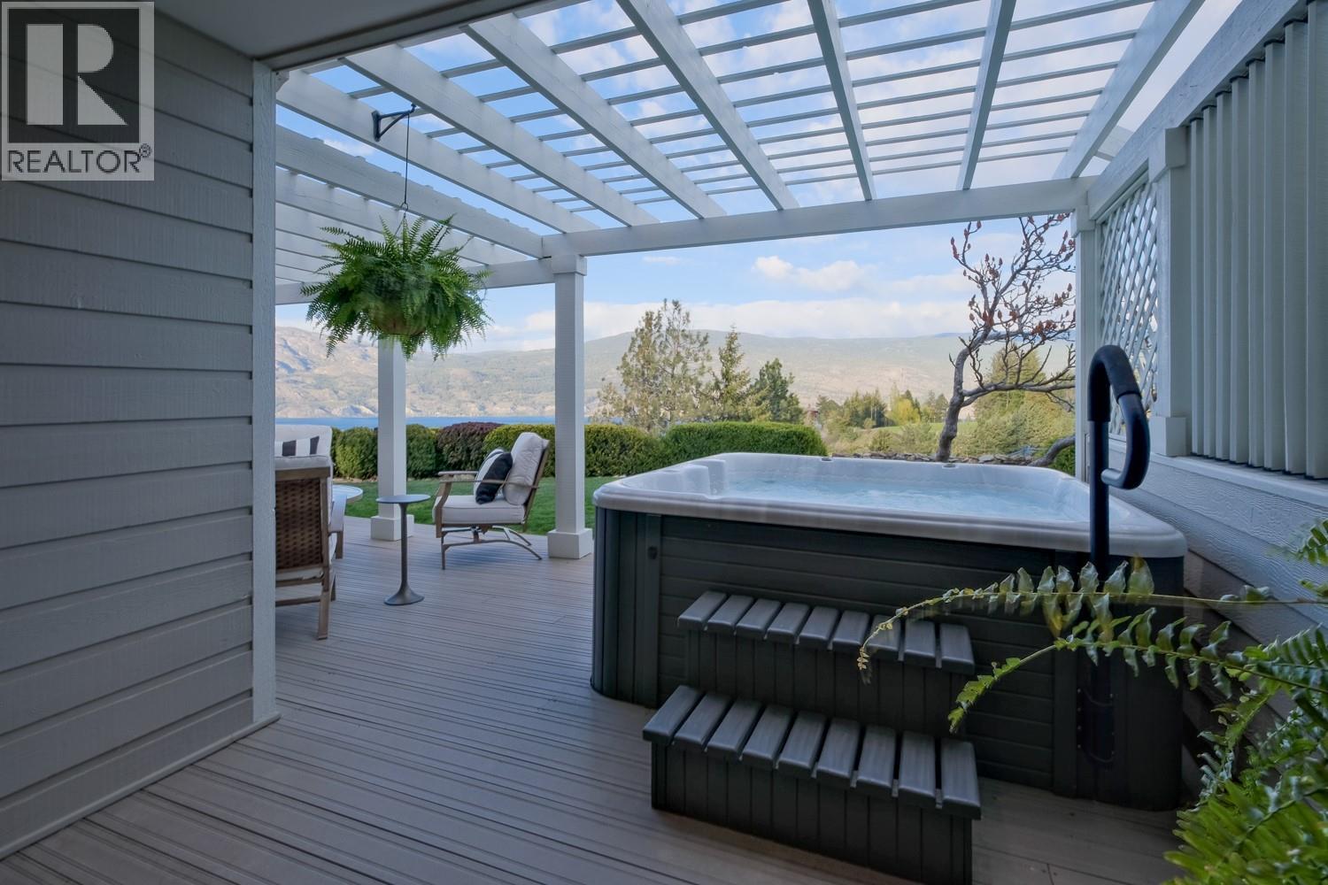  118 Sumac Ridge Drive, Summerland