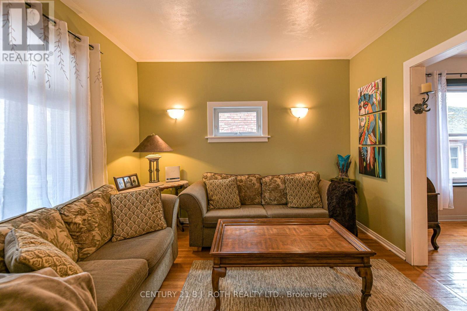 45 ALBERT STREET N - 13