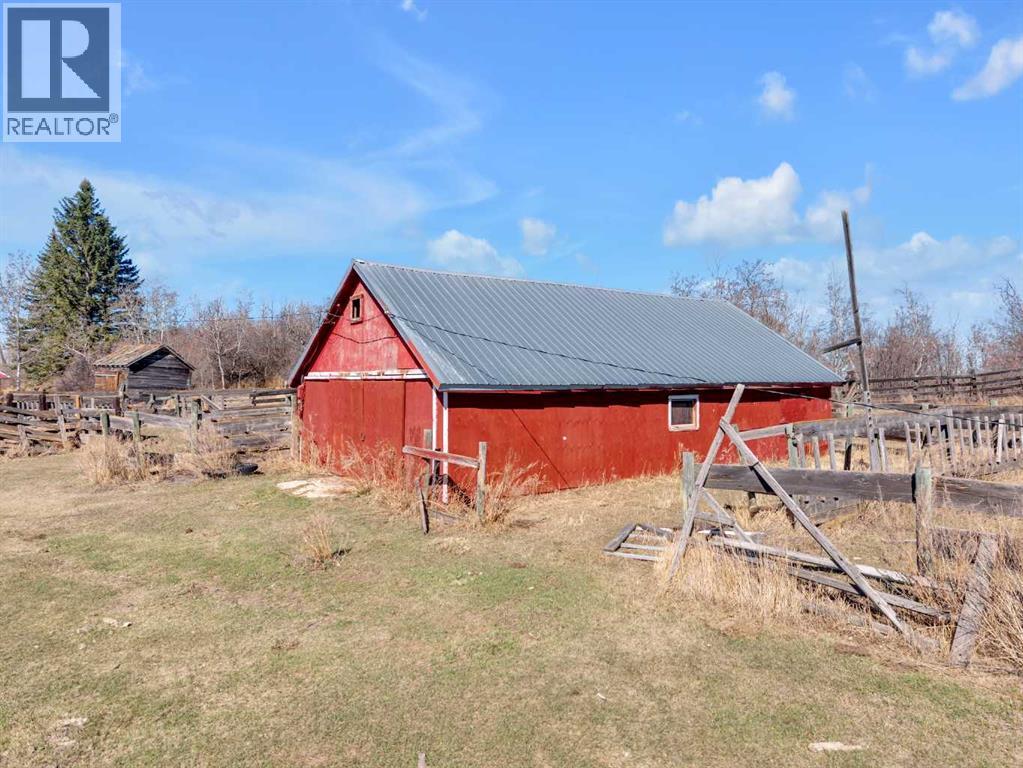 38311 Range Road 244 — photo 41