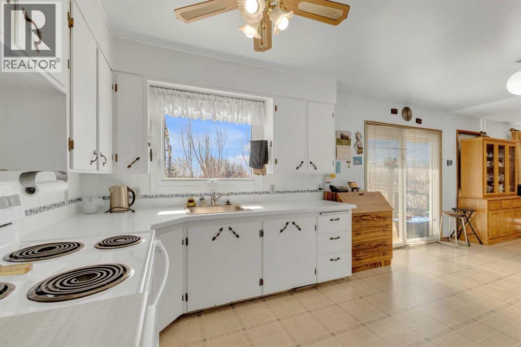 38311 Range Road 244 — photo 7